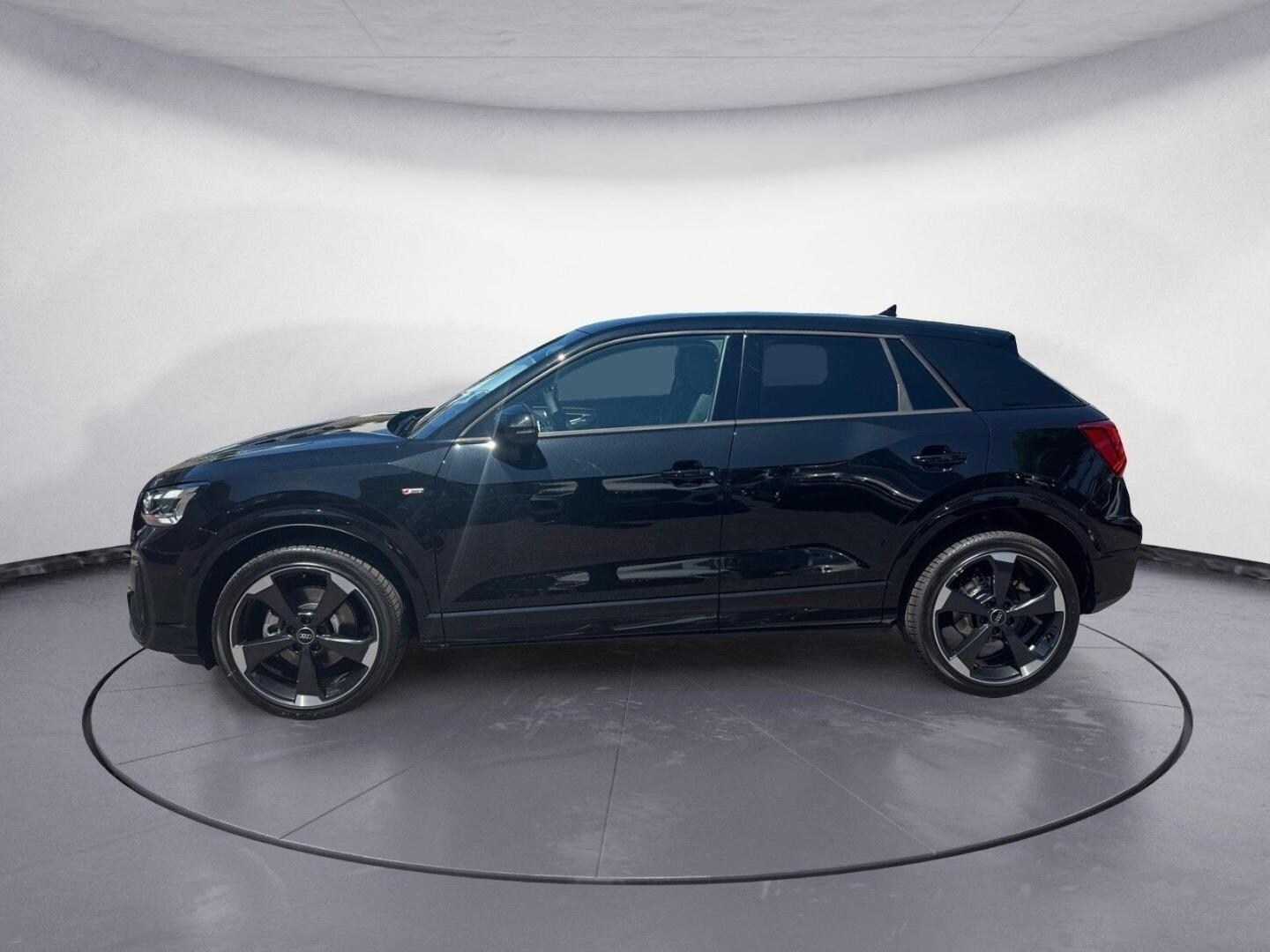 Bild über Audi Q2 S line 35 TFSI S tronic - für weitere Informationen kontaktieren Sie den Audi Partner