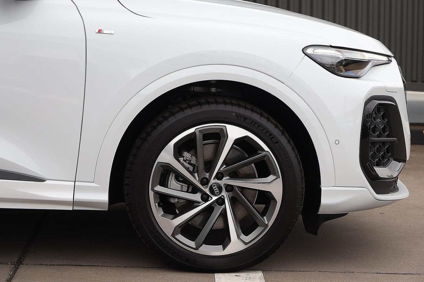 Image about Audi Q5 Sportback TDI quattro 150 kW sport