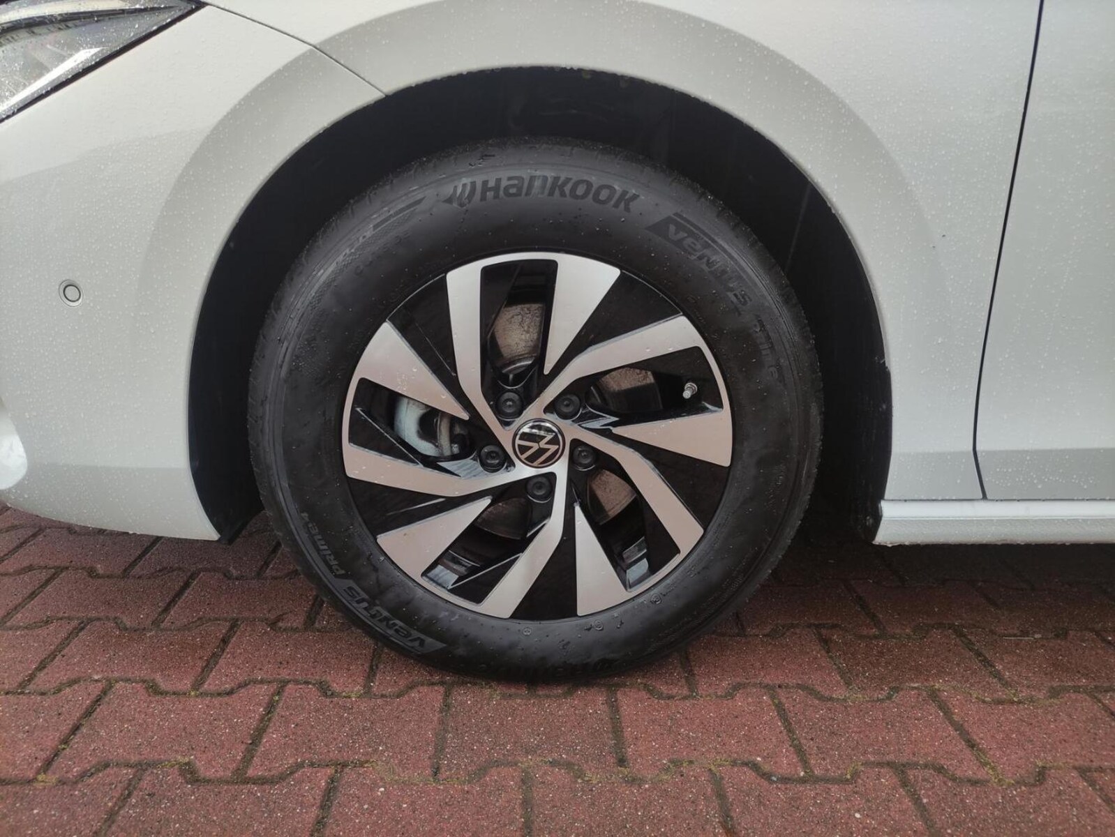 Volkswagen Passat – Bild 13