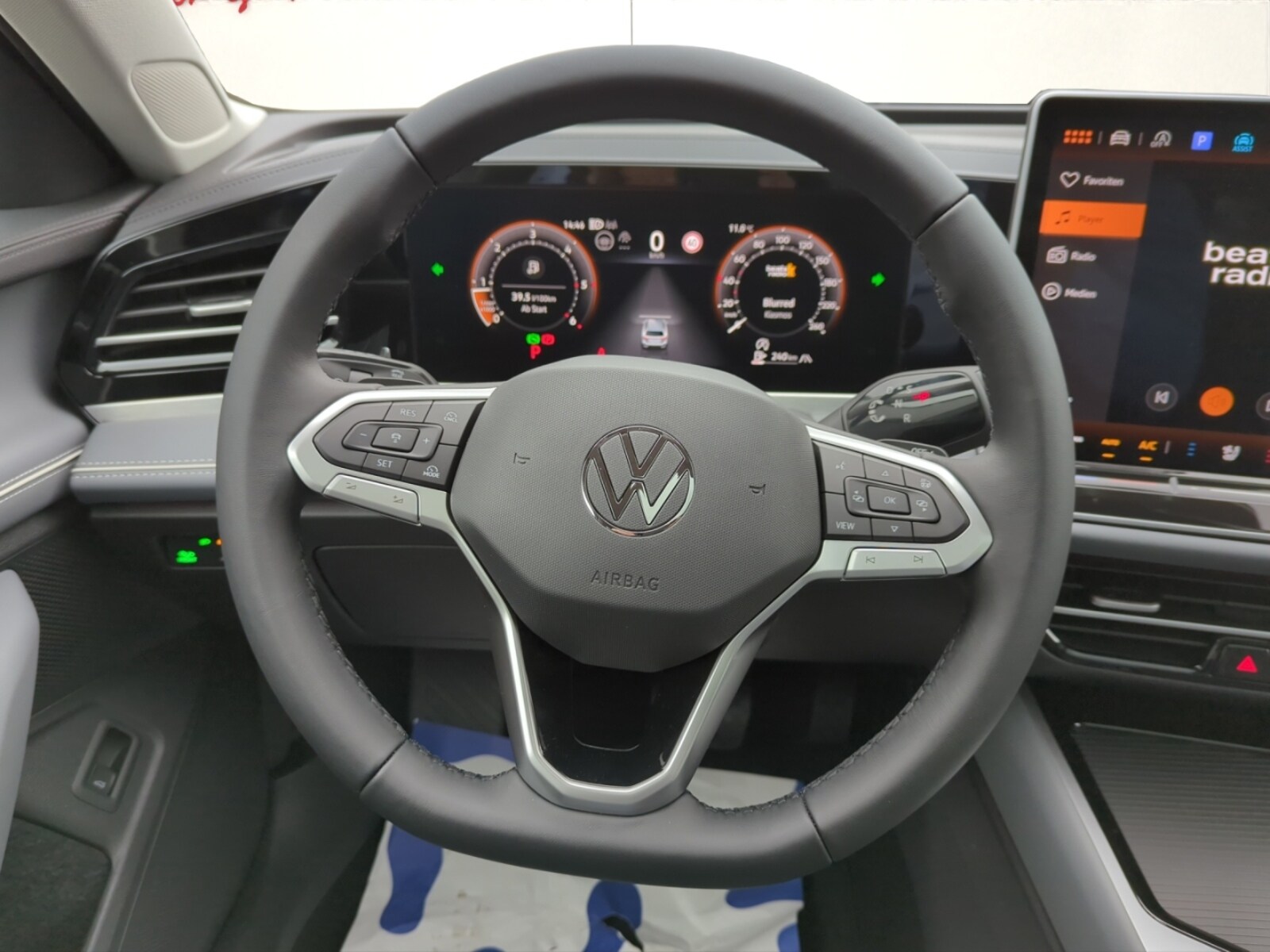 Volkswagen Passat – Bild 11