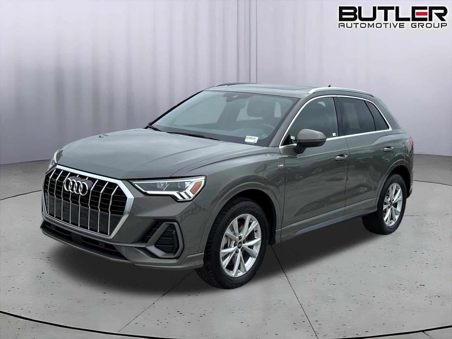 2025 Audi Q3 45 TFSI S Line Premium Plus quattro's photo