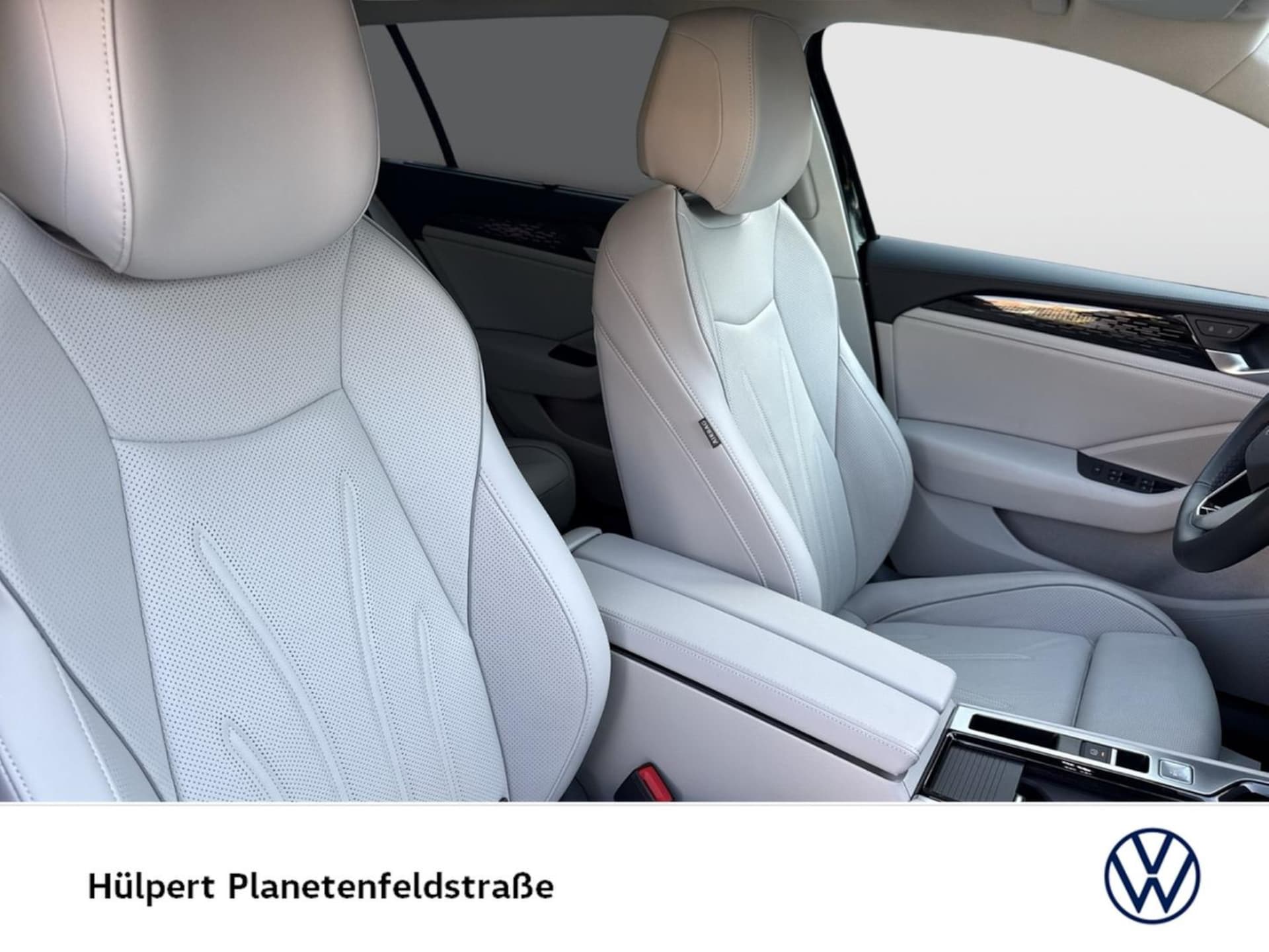 Volkswagen Passat Elegance