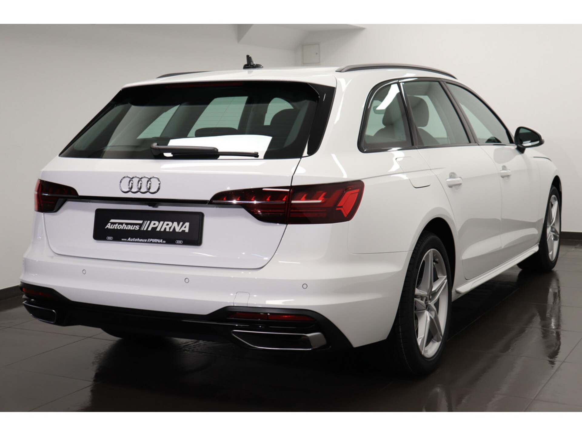 Audi A4 Avant Advanced