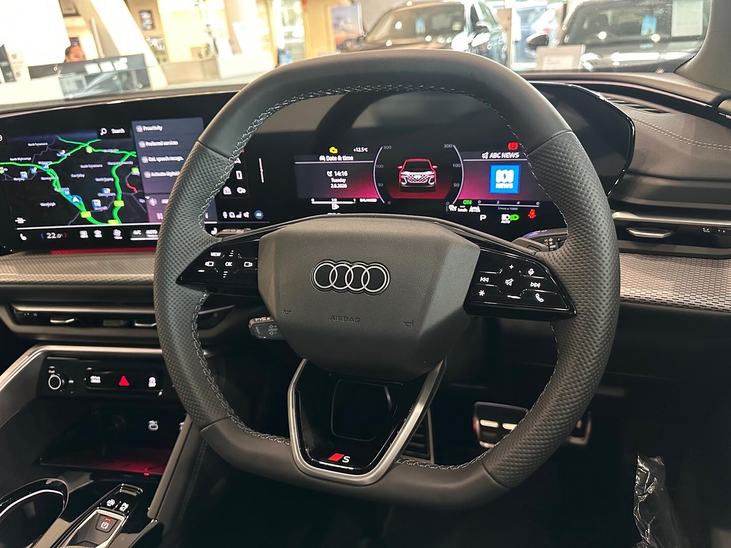 Image about Audi Q5 SUV TDI quattro 150 kW sport