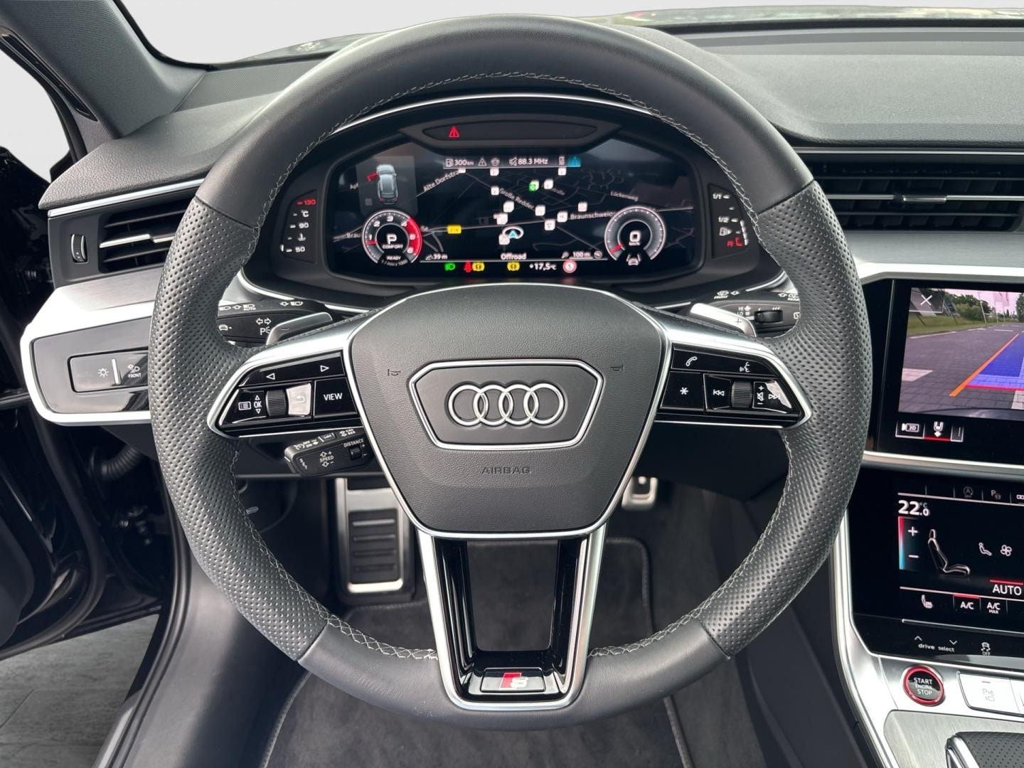 Bild über Audi S6 Avant TDI quattro tiptronic - für weitere Informationen kontaktieren Sie den Audi Partner