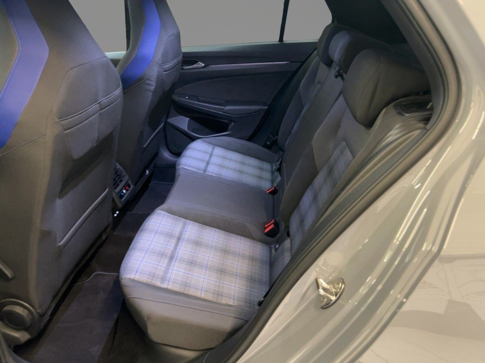 Volkswagen Golf – Bild 8