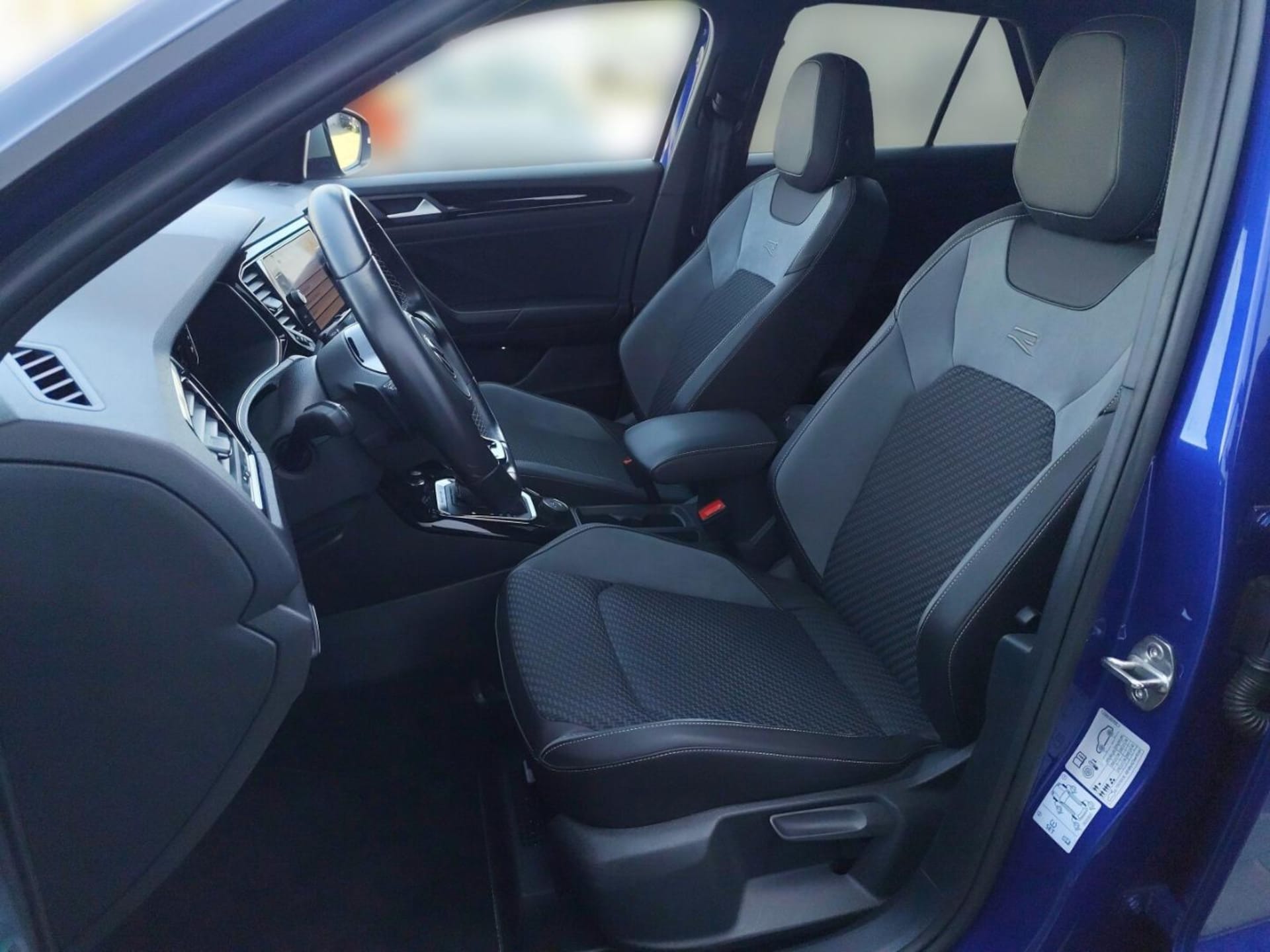 Volkswagen T-Roc R