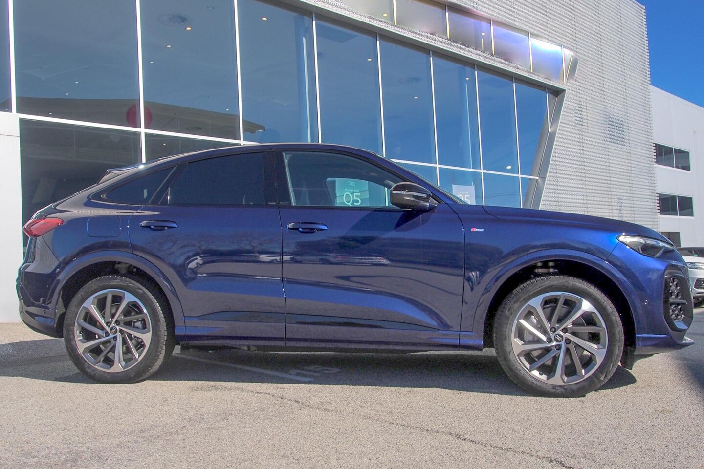 Image about Audi Q5 Sportback TDI quattro 150 kW sport