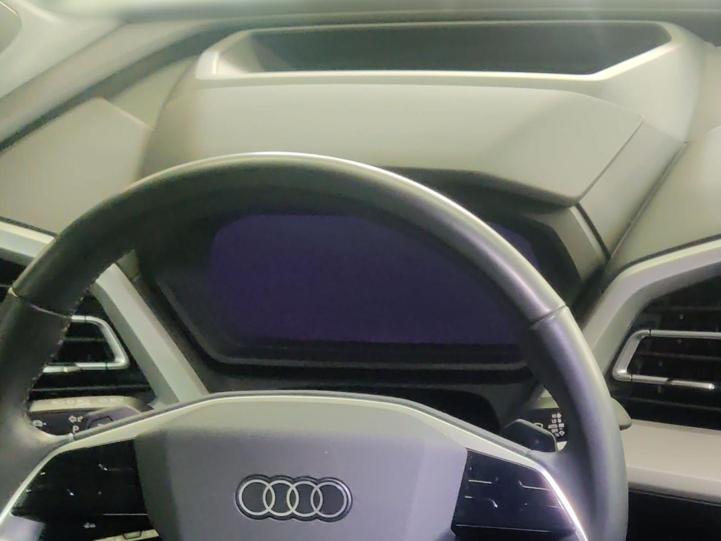 Image about Audi Q4 e-tron 40 e-tron