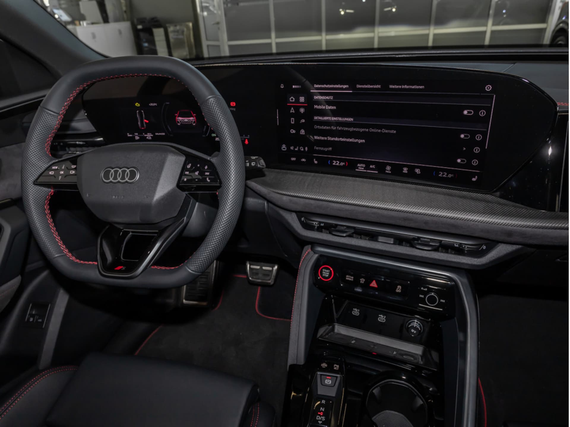 Audi Q5 SUV e-hybrid edition one