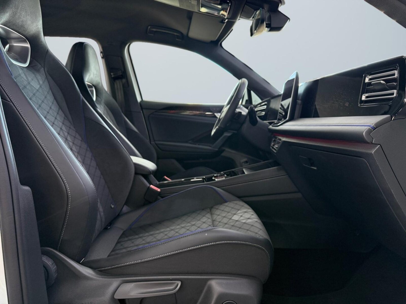 Volkswagen Tiguan – Bild 10