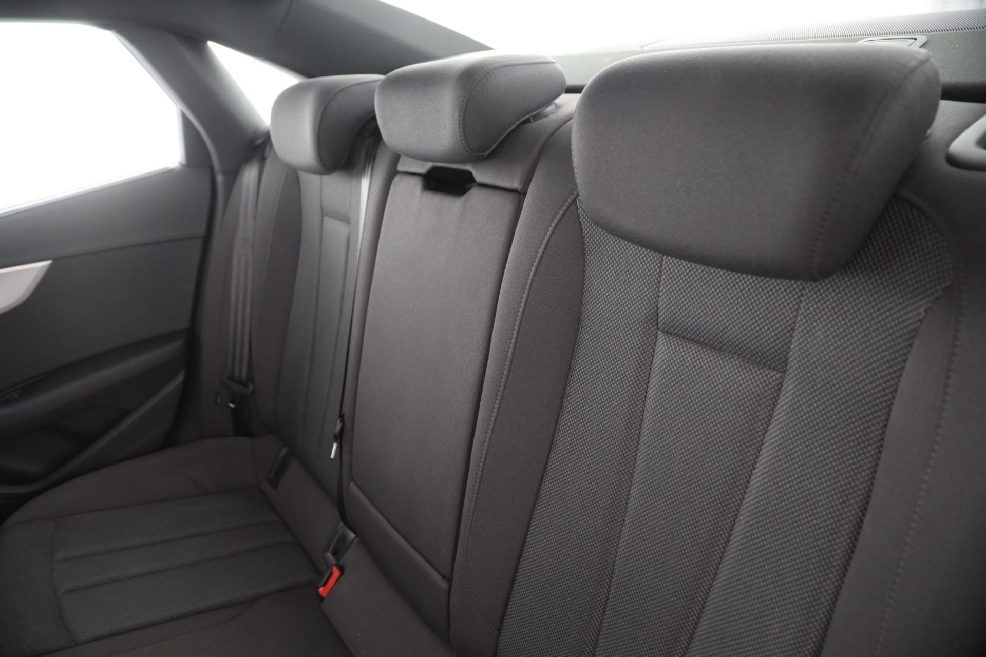 Audi A4 Limousine Advanced