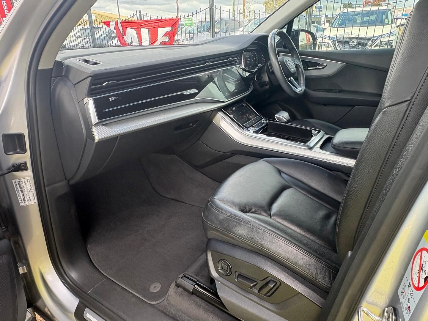 Image about Audi Q7 50 TDI quattro tiptronic