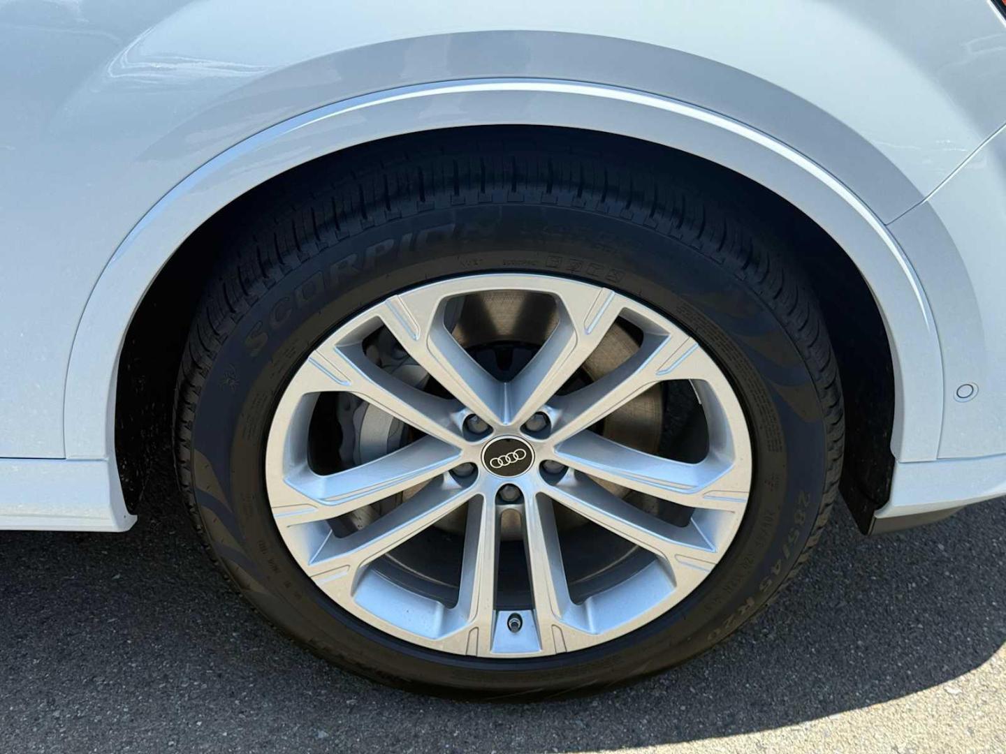 2025 Audi Q7 Prestige - Photo 10