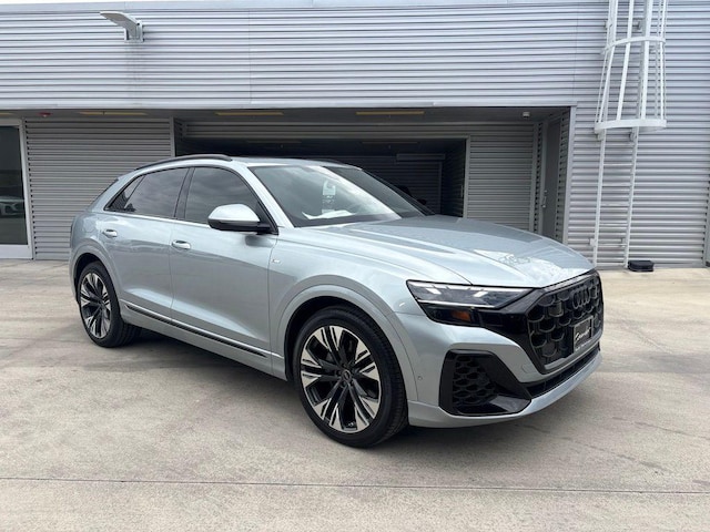 2026 Audi Q8