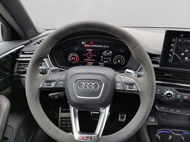Image about Audi RS 4 Avant TFSI quattro tiptronic