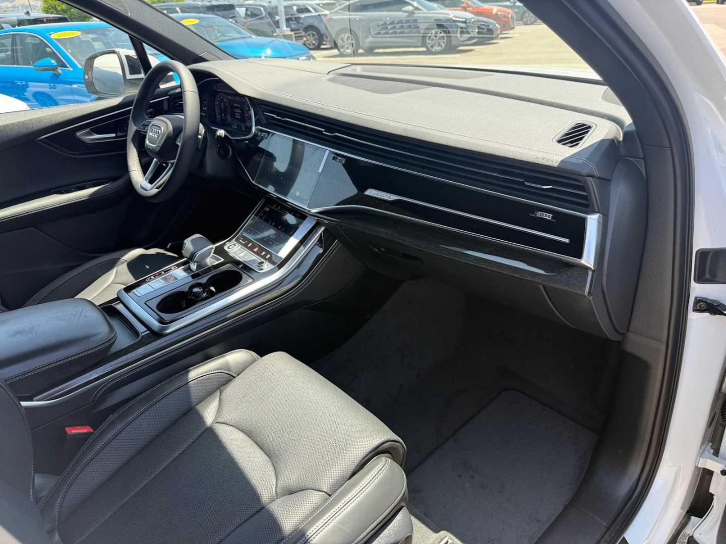 2025 Audi Q7 Prestige - Photo 12