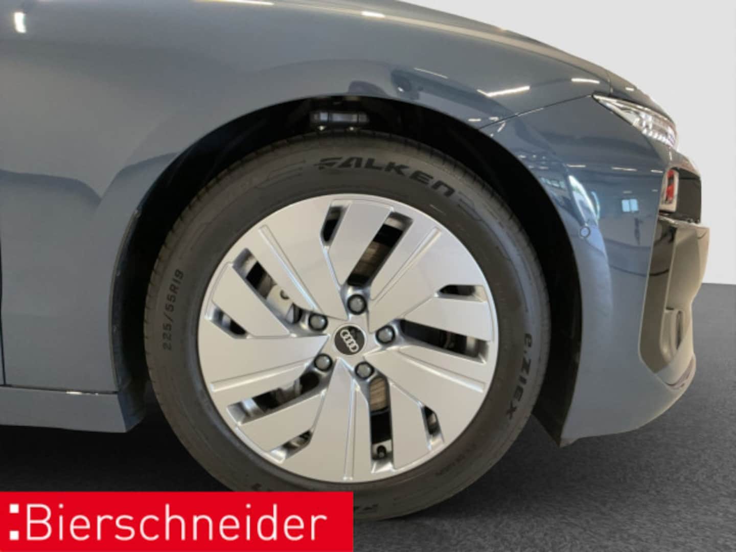Bild über Audi A6 Avant e-tron e-tron quattro - für weitere Informationen kontaktieren Sie den Audi Partner