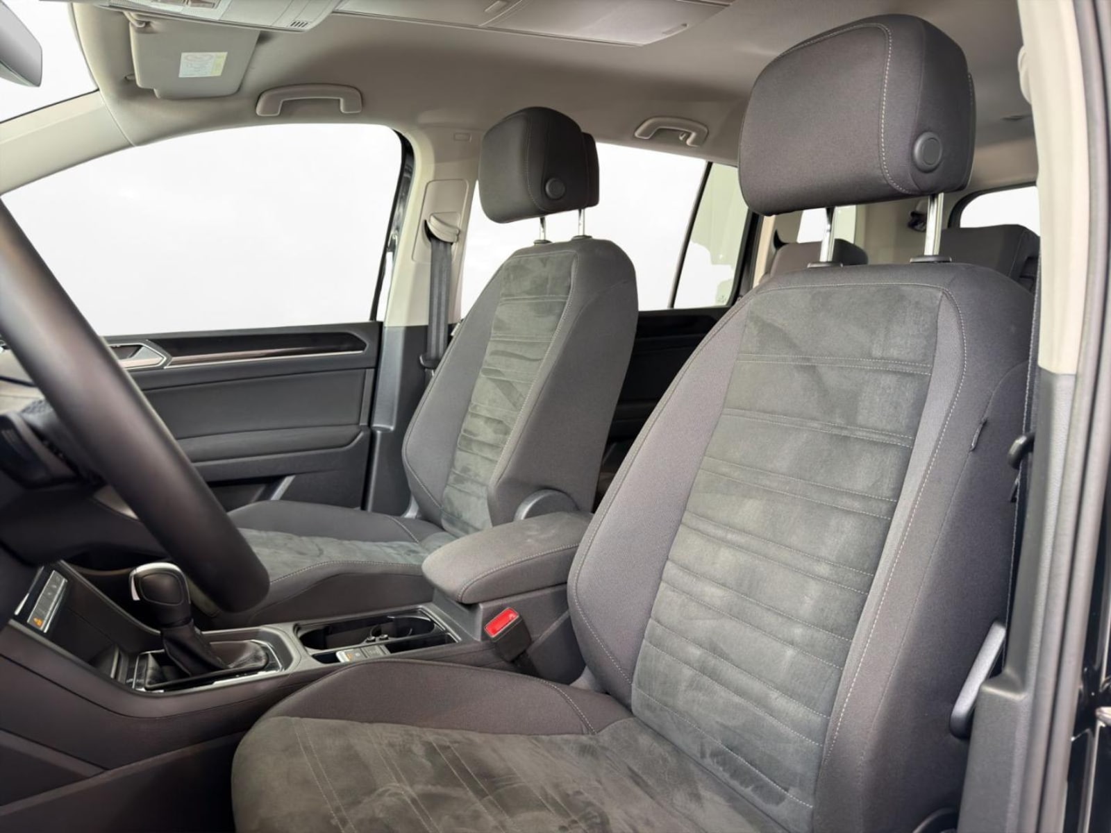Volkswagen Touran – Bild 10