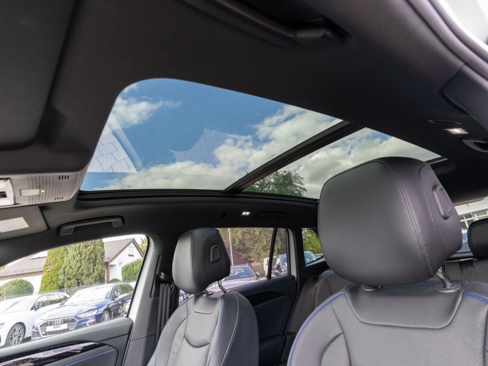 Volkswagen Tiguan – Bild 13