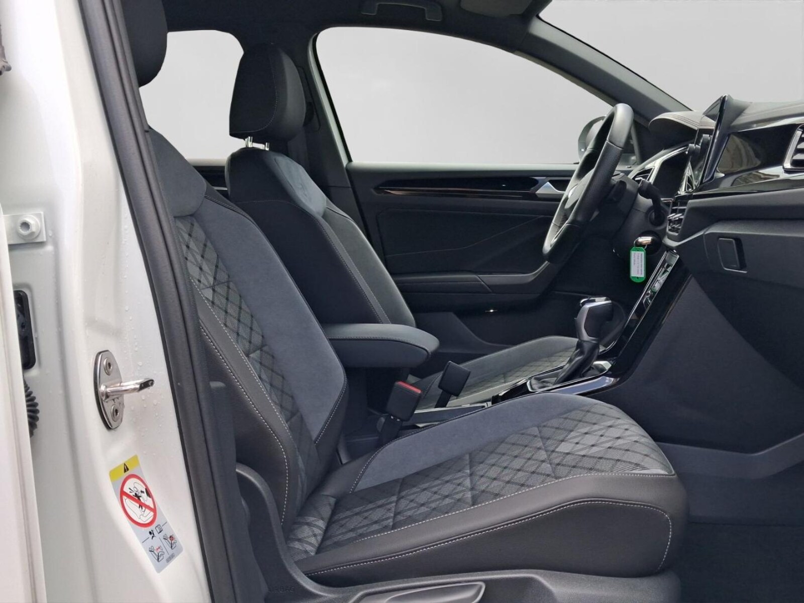 Volkswagen T-Roc – Bild 4