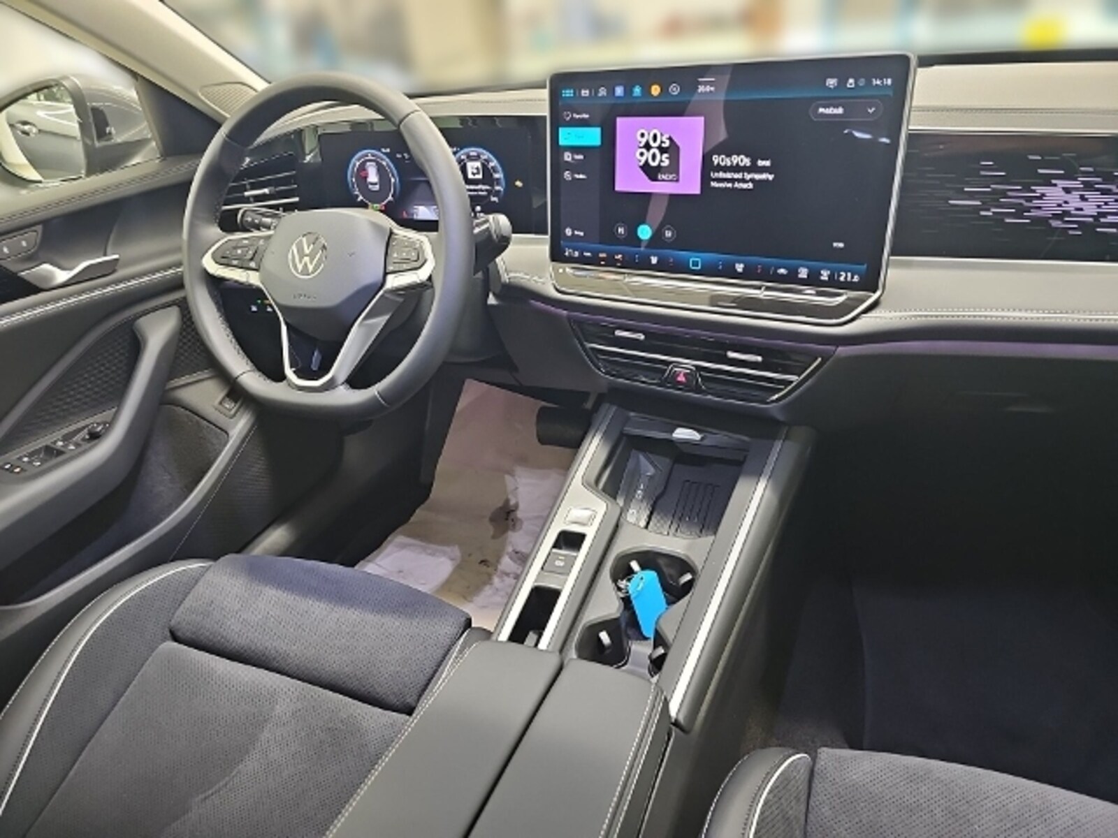 Volkswagen Passat – Bild 13