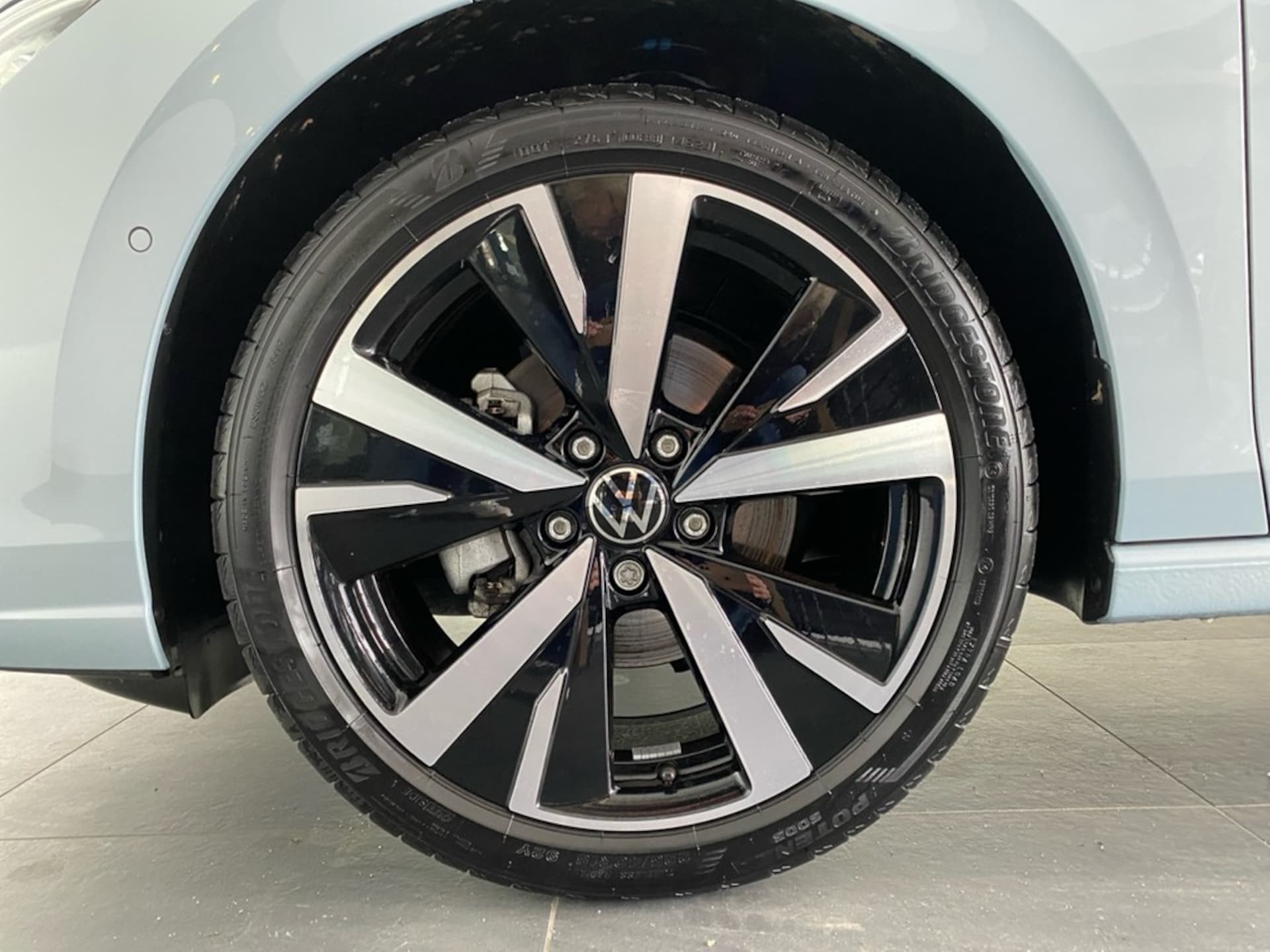 Volkswagen Golf Style