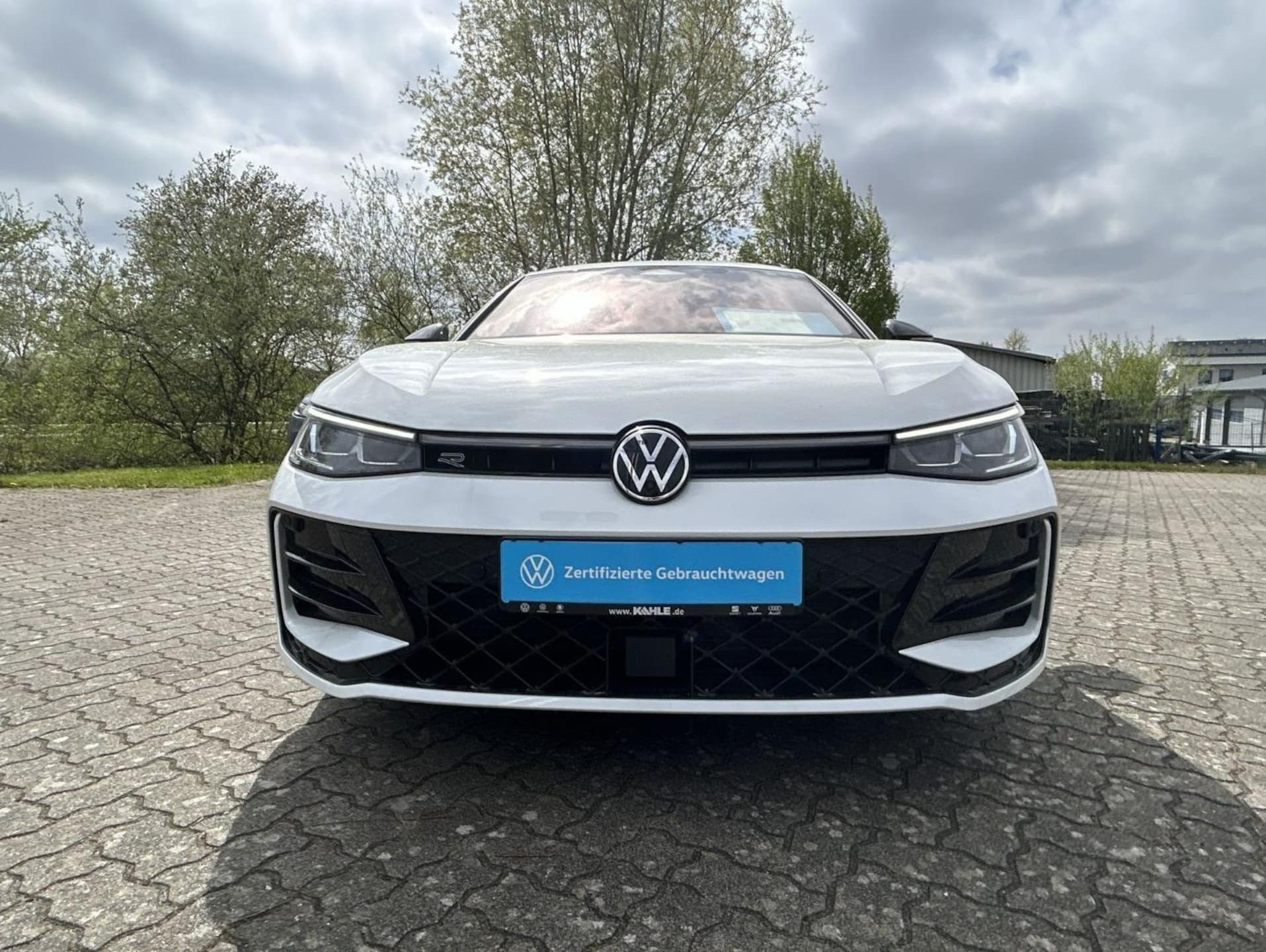Volkswagen Passat R-Line