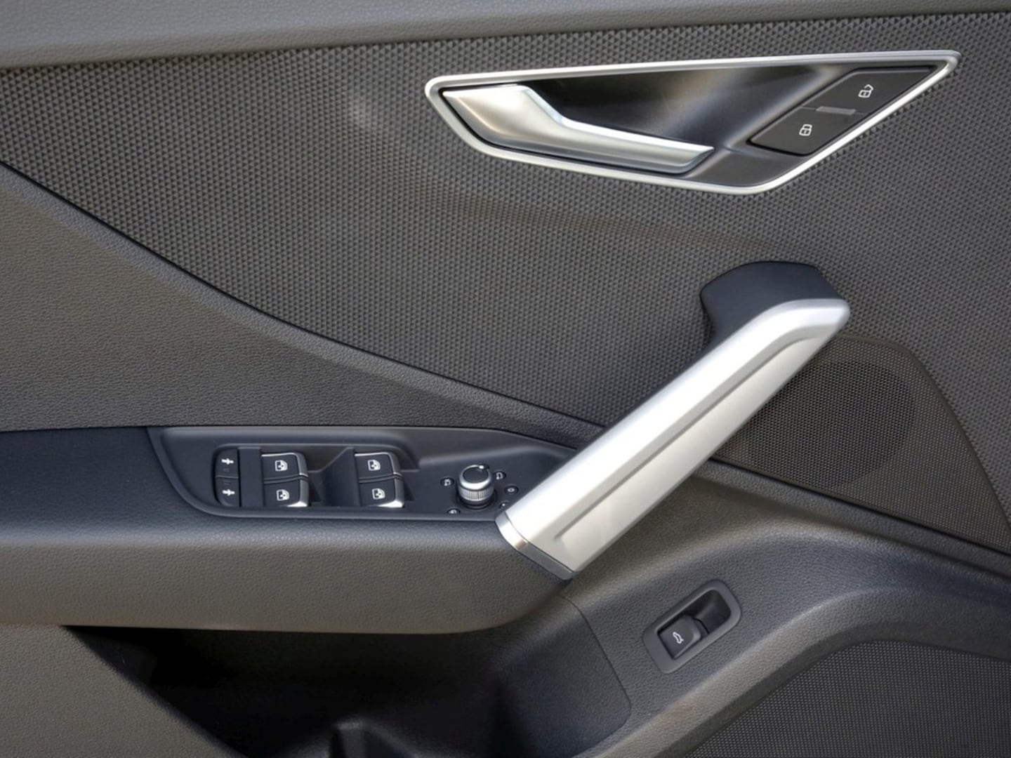 Bild über Audi Q2 S line 35 TFSI S tronic - für weitere Informationen kontaktieren Sie den Audi Partner
