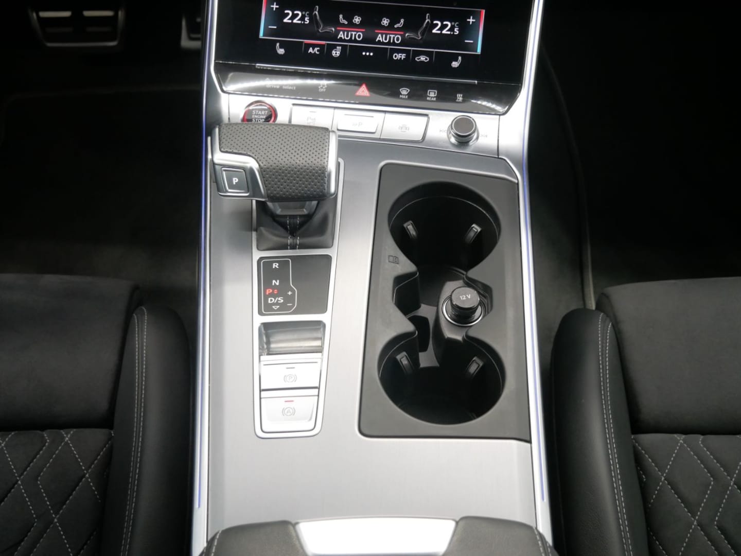 Bild über Audi S6 Avant TDI quattro tiptronic - für weitere Informationen kontaktieren Sie den Audi Partner