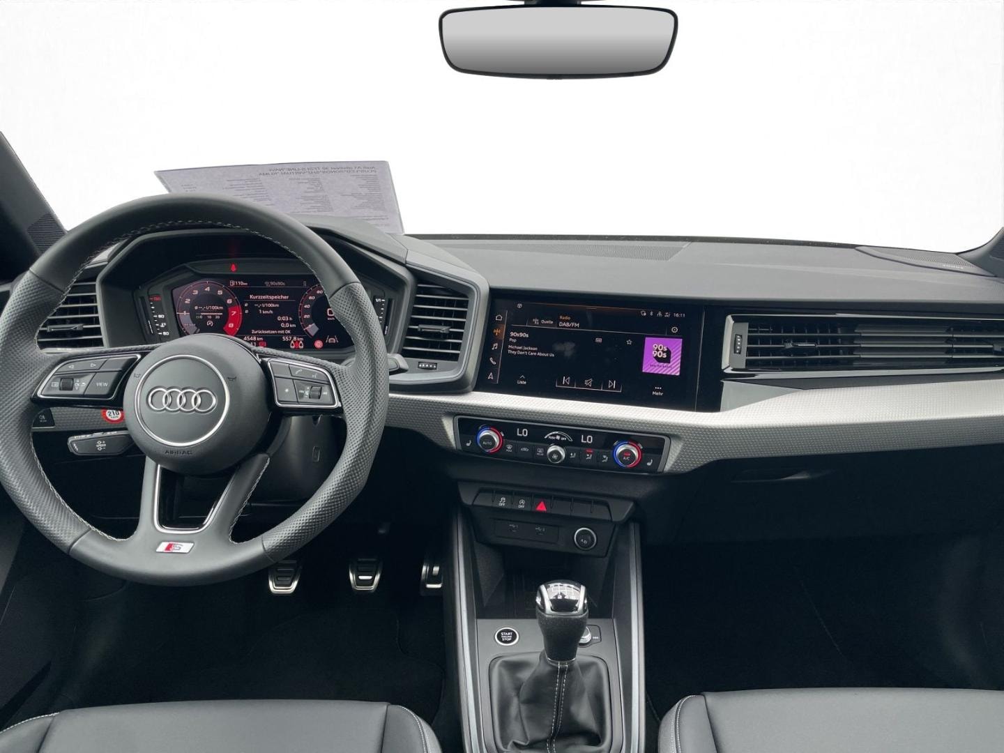 Bild über Audi A1 allstreet 30 TFSI Schaltgetriebe - für weitere Informationen kontaktieren Sie den Audi Partner