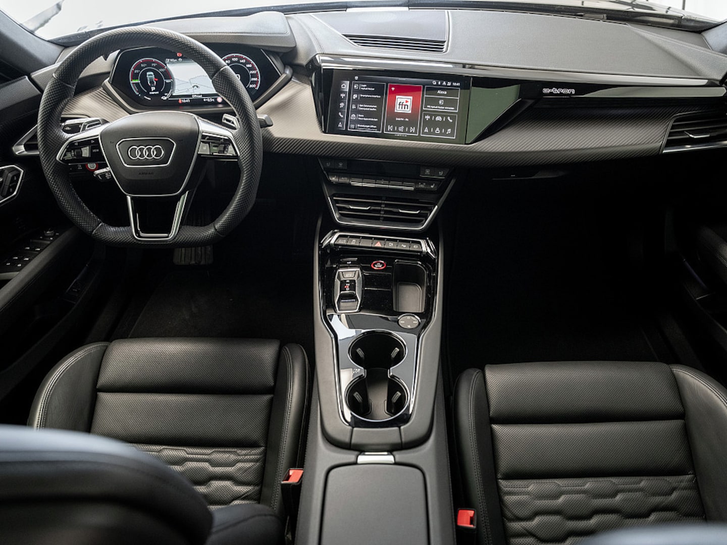 Bild über Audi e-tron GT e-tron quattro - für weitere Informationen kontaktieren Sie den Audi Partner