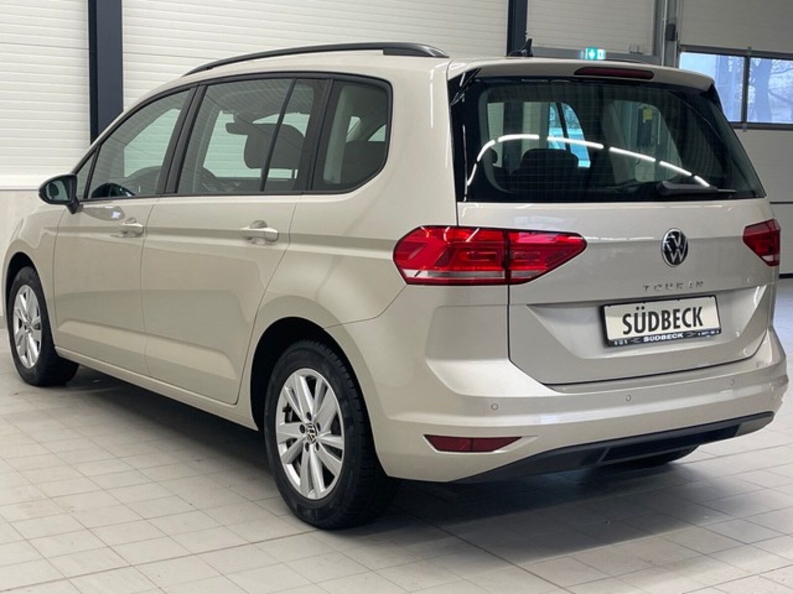 Volkswagen Touran – Bild 7