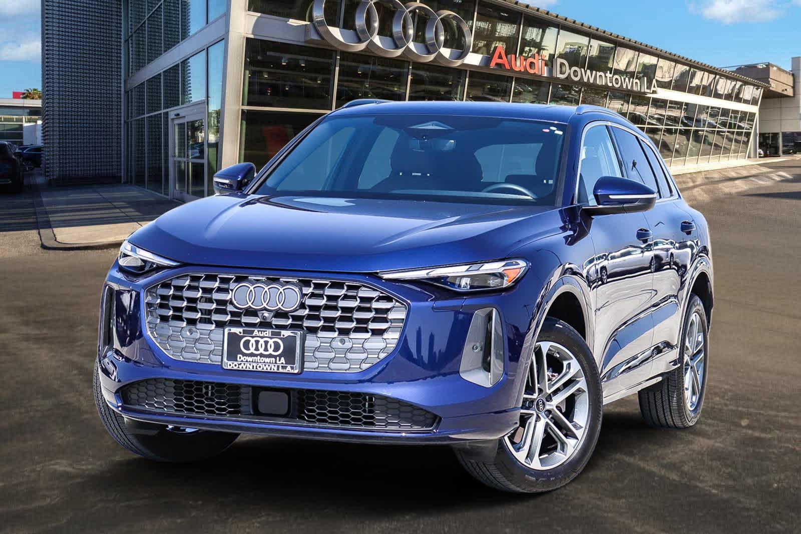 2025 Audi Q5 40 Premium's photo