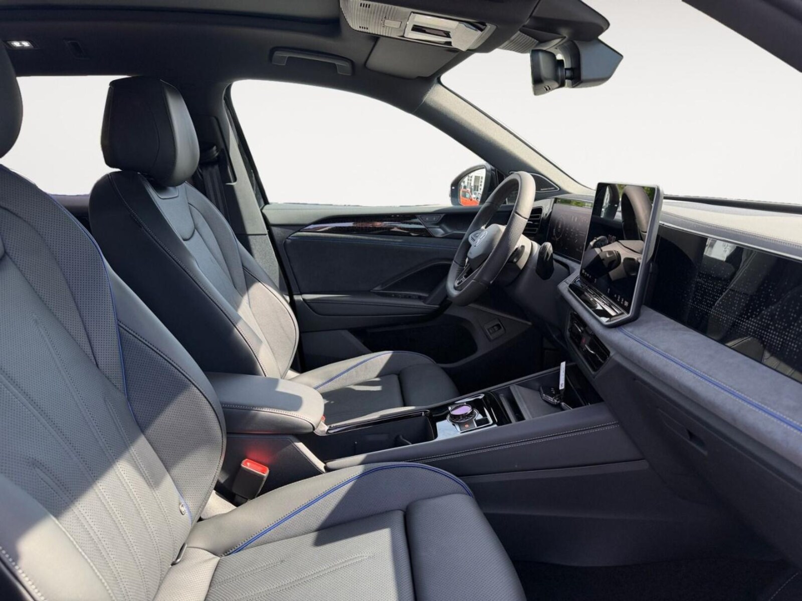 Volkswagen Tiguan – Bild 15