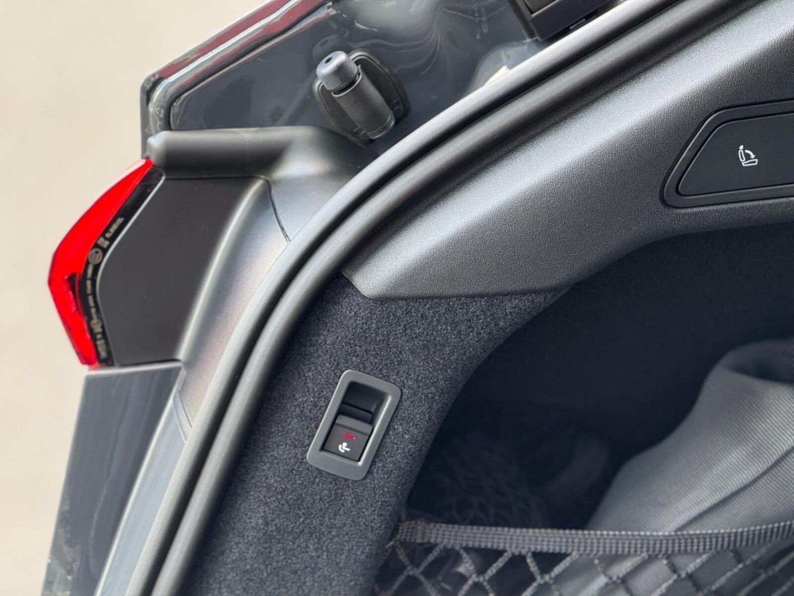 Audi A6 Avant e-tron – Bild 17