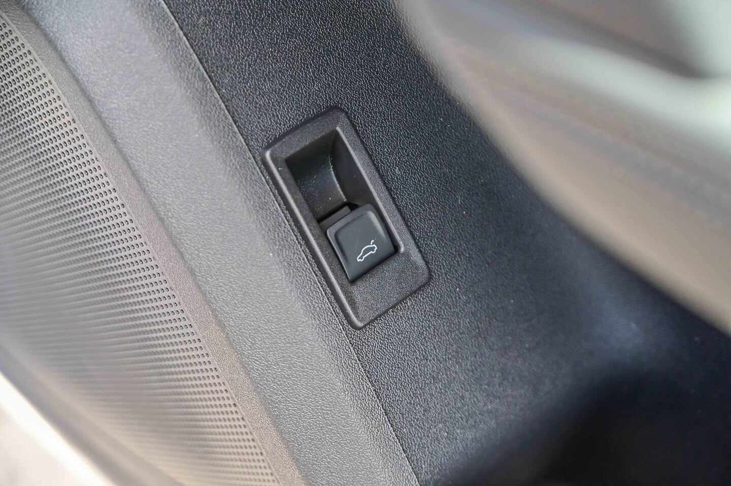 Image about Audi Q5 SUV TDI quattro 150 kW sport