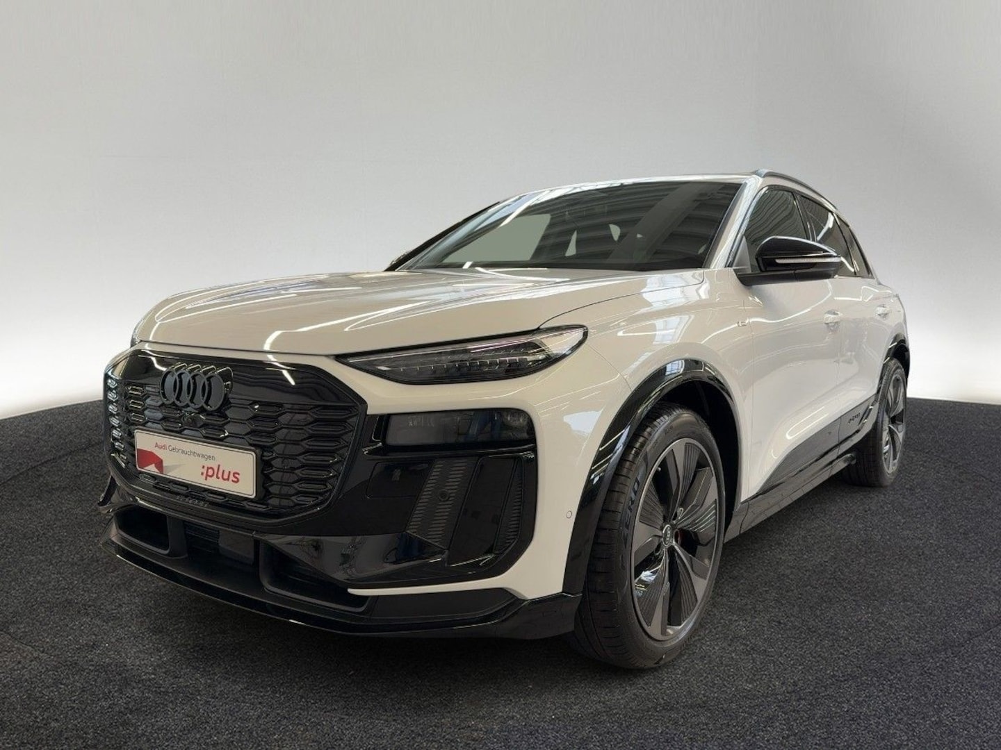Bild über Audi Q6 SUV e-tron S line business e-tron performance 225 kW - für weitere Informationen kontaktieren Sie den Audi Partner