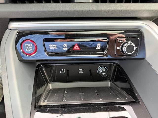 2026 Audi SQ5 Premium Plus - Photo 17