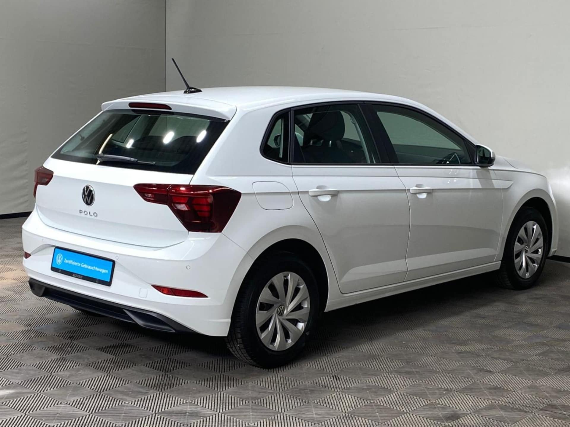 Volkswagen Polo Basis-Modell