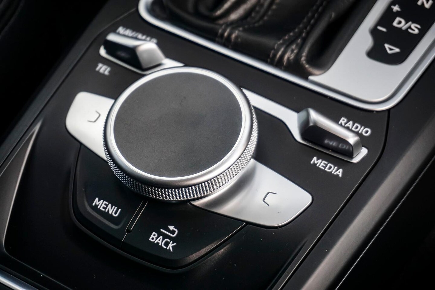 Image about Audi Q2 40 TFSI quattro S tronic