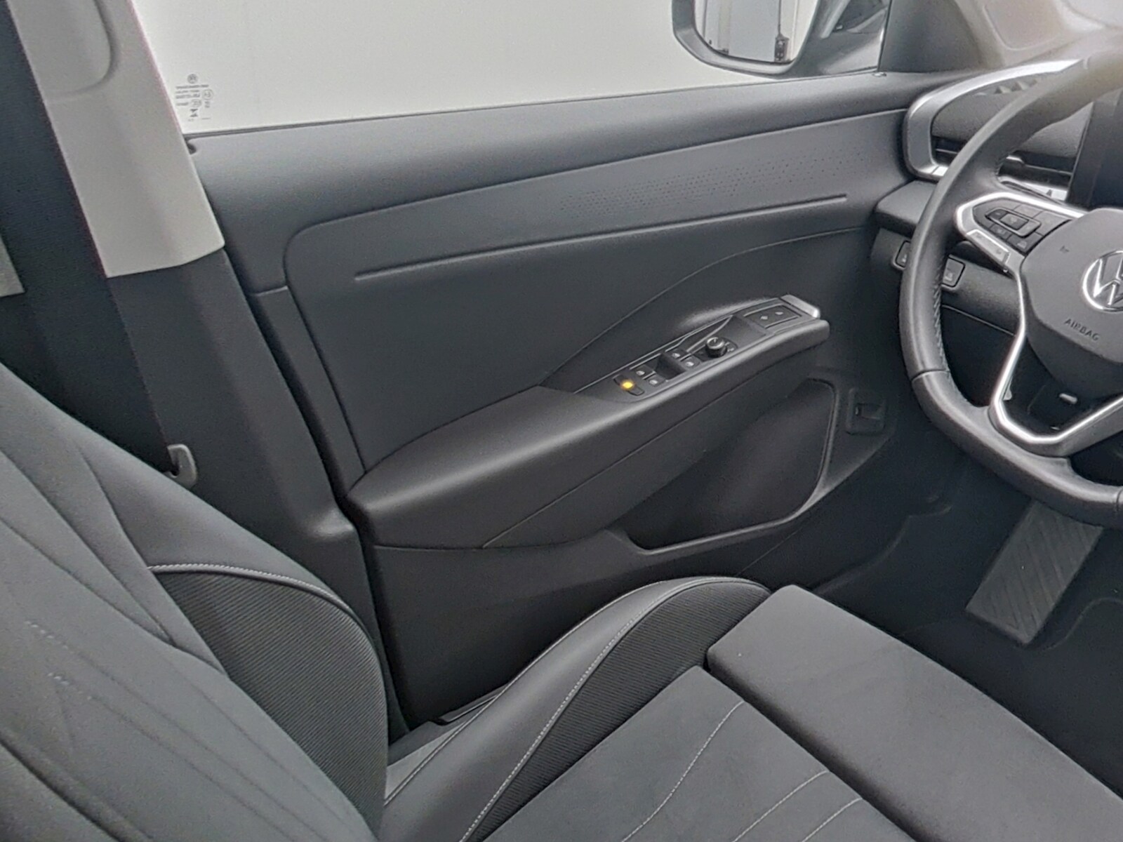 Volkswagen T-Roc – Bild 12