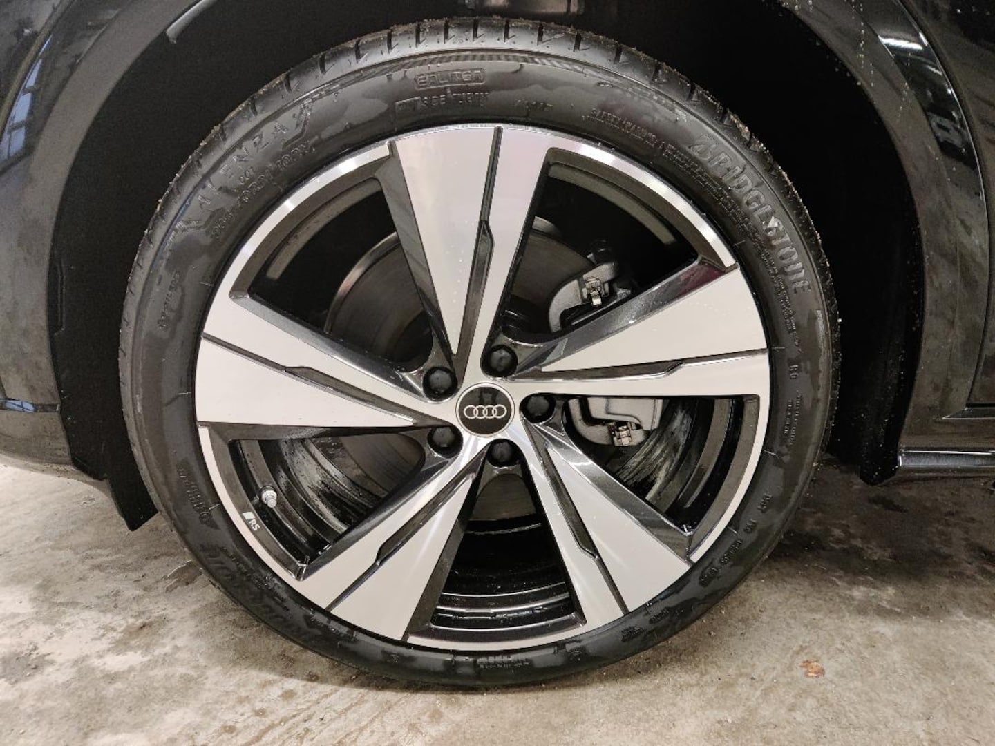Bild über Audi Q5 Sportback TDI quattro 150 kW S tronic - für weitere Informationen kontaktieren Sie den Audi Partner