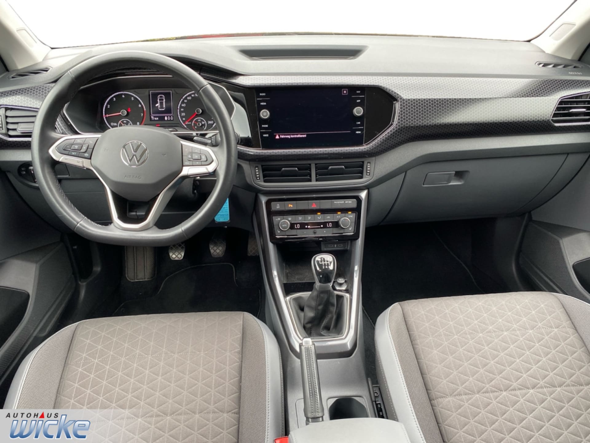 Volkswagen T-Cross Style