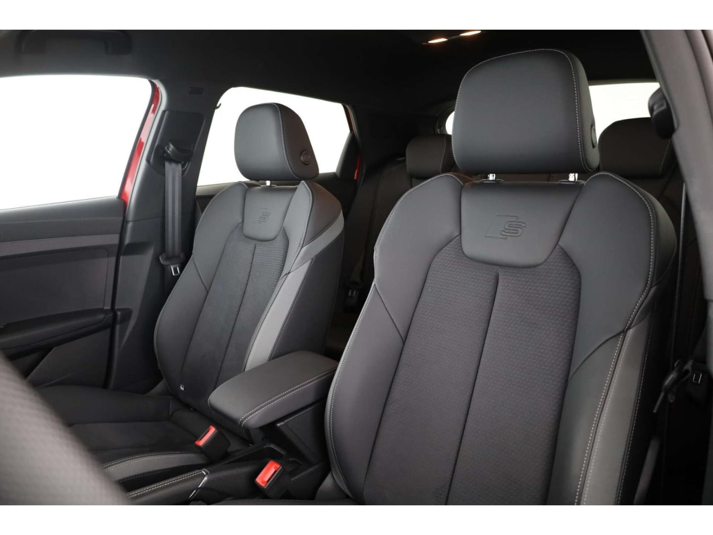 Bild über Audi A1 allstreet 35 TFSI S tronic - für weitere Informationen kontaktieren Sie den Audi Partner
