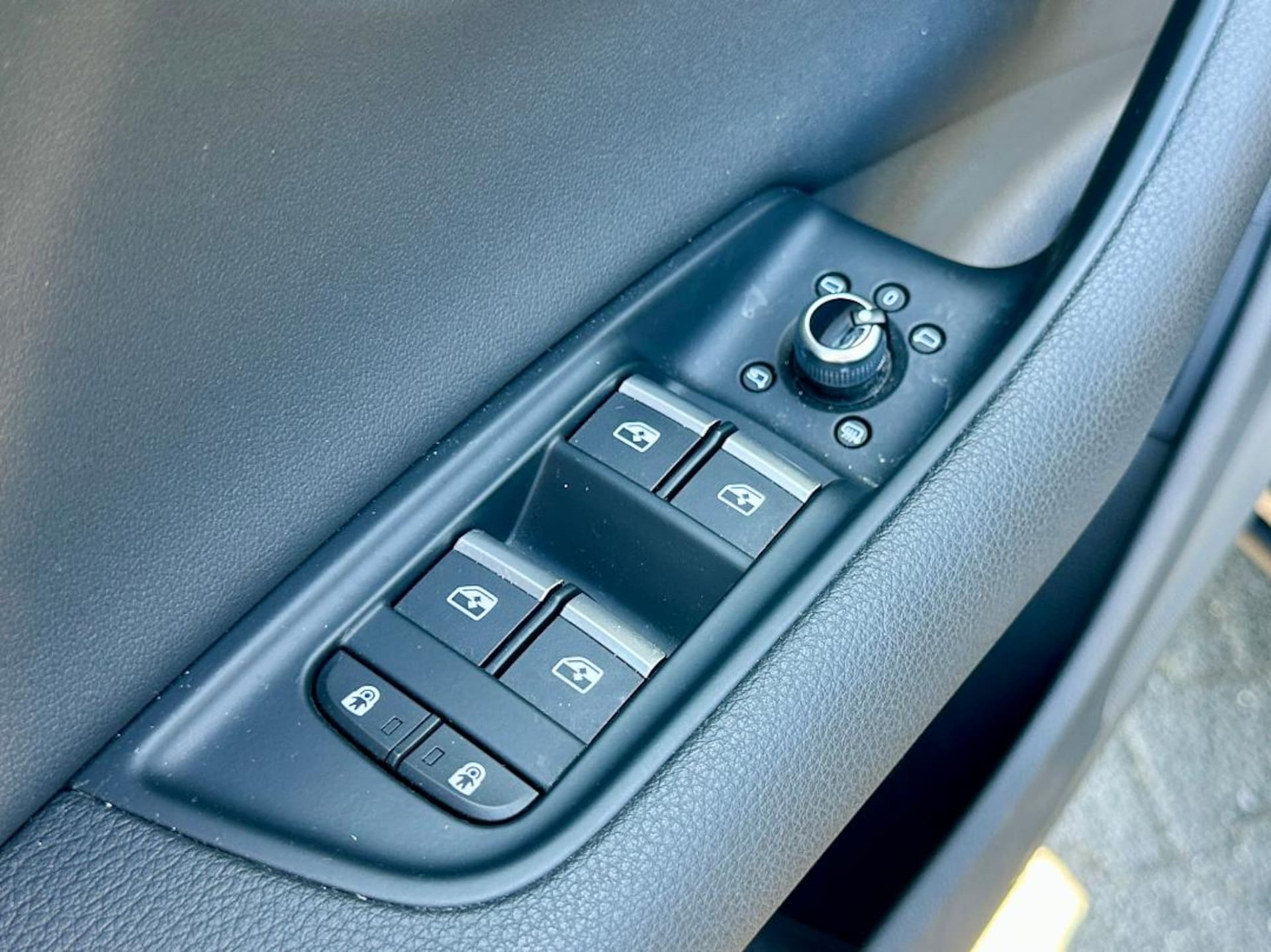 Audi Q7 SUV TFSI e S line