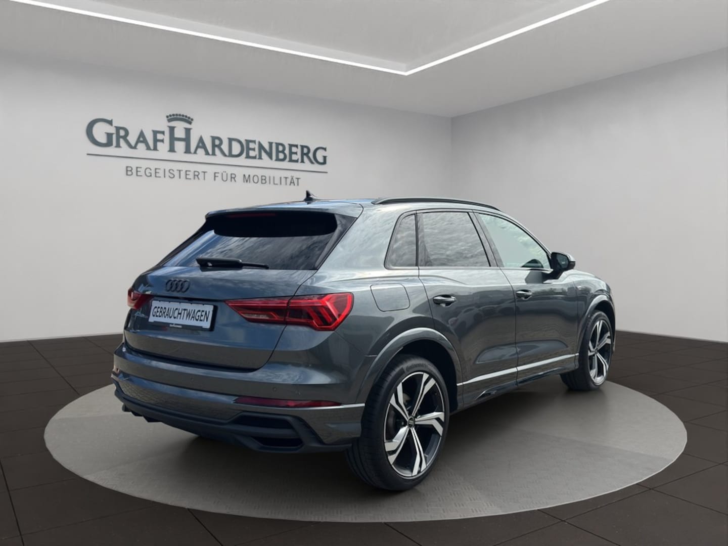 Bild über Audi Q3 S line 35 TDI S tronic - für weitere Informationen kontaktieren Sie den Audi Partner