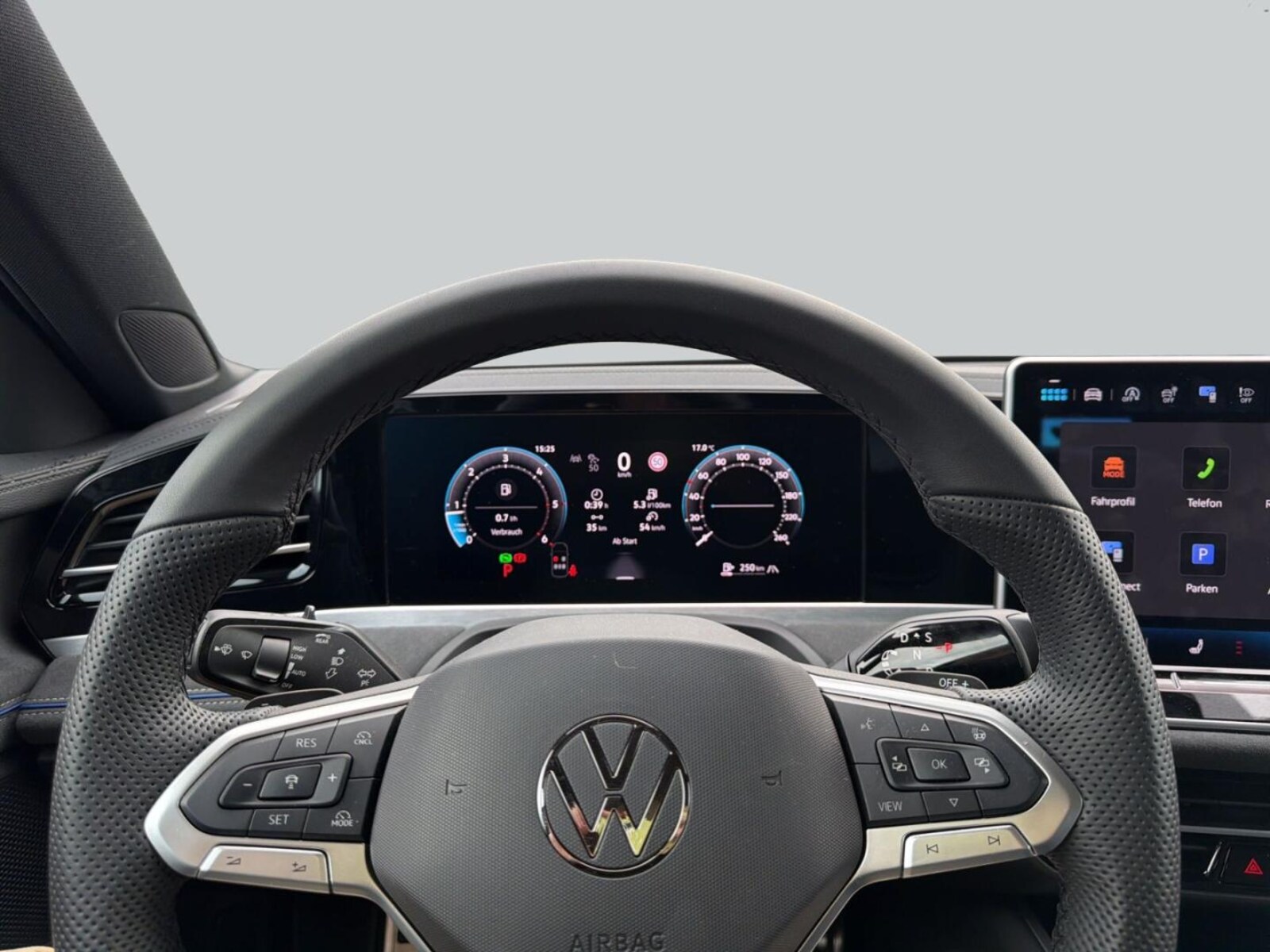 Volkswagen Passat – Bild 17