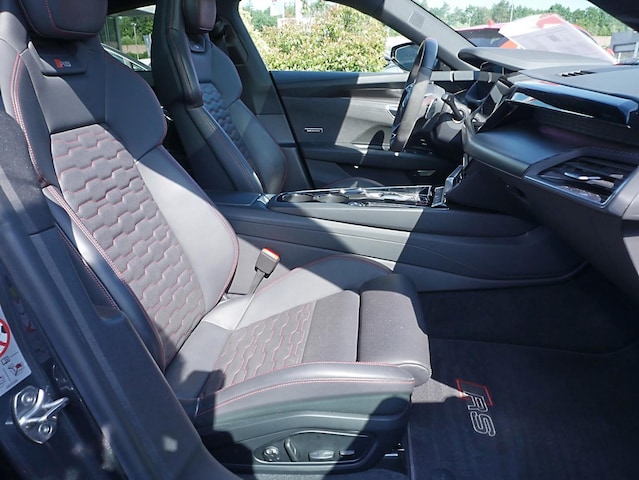 Audi e-tron GT RS
