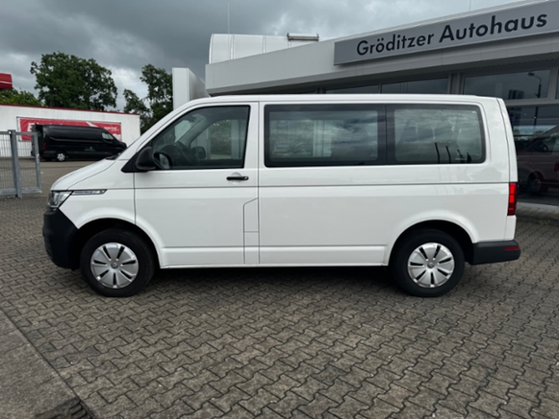 Volkswagen T6.1 Caravelle kurzer Radstand Trendline